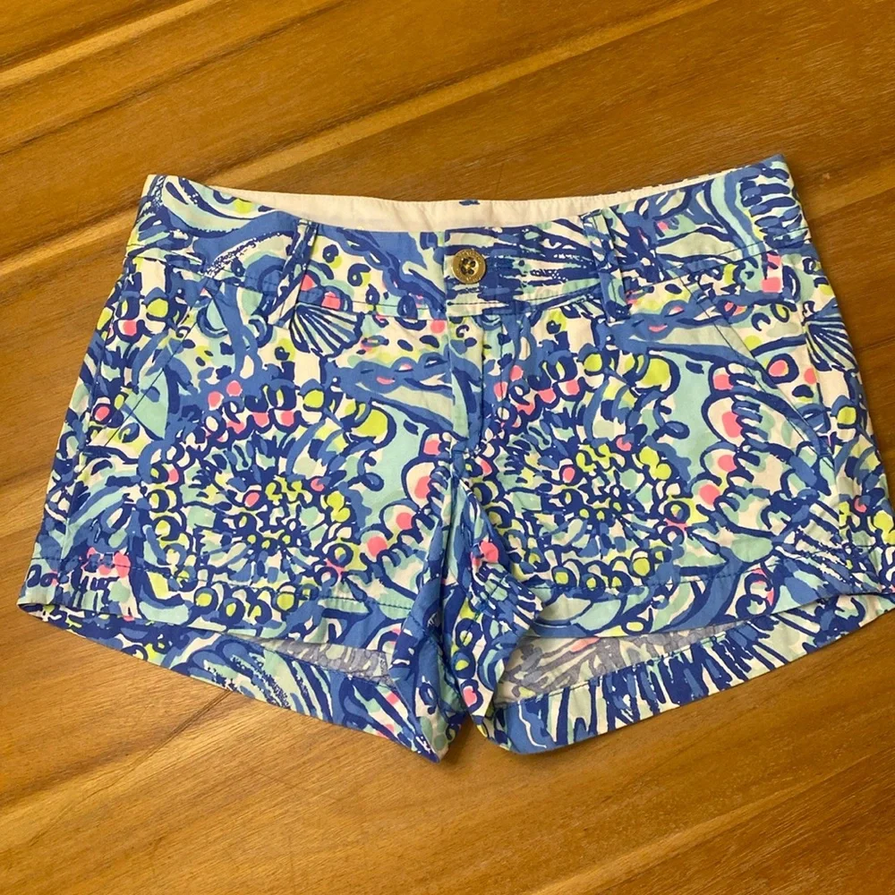 Lilly Pulitzer Shorts - Picture 1 of 3